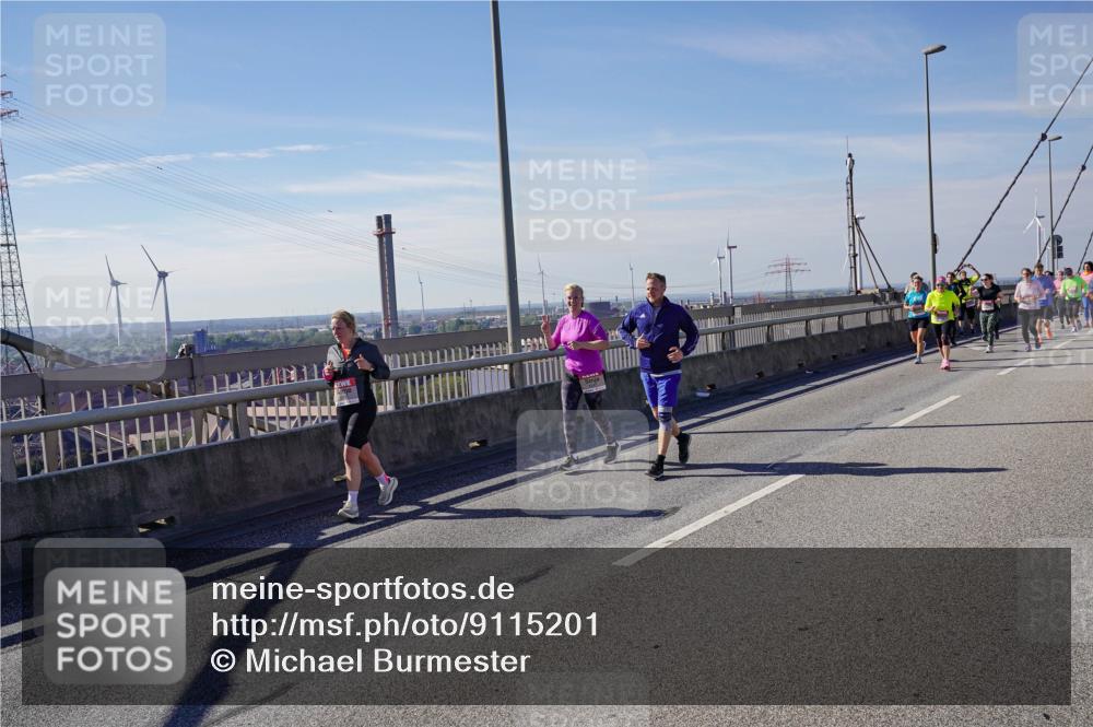 03.10.2025 - Köhlbrandbrückenlauf Michael Burmester http://msf.ph/oto/9115201 03.10.2025 12:56:40 Position 2  meine-sportfotos.de