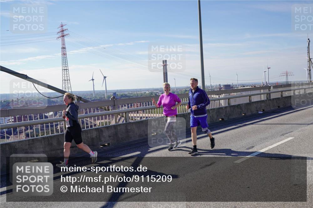 03.10.2025 - Köhlbrandbrückenlauf Michael Burmester http://msf.ph/oto/9115209 03.10.2025 12:56:41 Position 2  meine-sportfotos.de