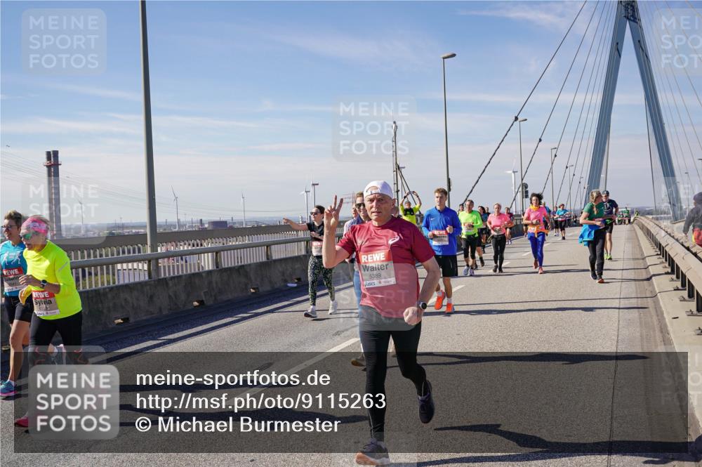 03.10.2025 - Köhlbrandbrückenlauf Michael Burmester http://msf.ph/oto/9115263 03.10.2025 12:56:46 Position 2 5389 meine-sportfotos.de