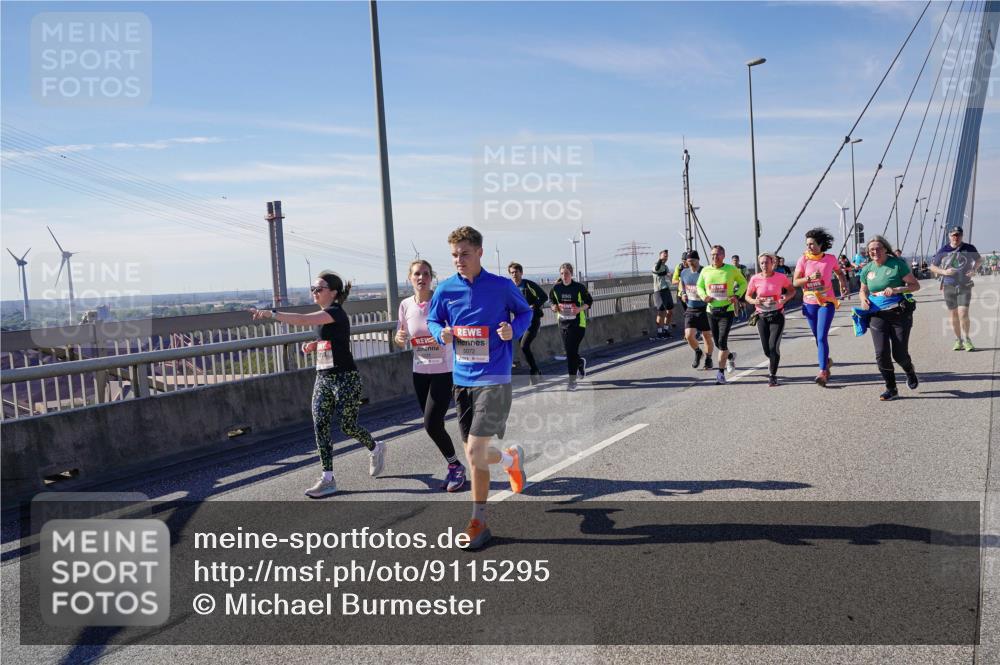 03.10.2025 - Köhlbrandbrückenlauf Michael Burmester http://msf.ph/oto/9115295 03.10.2025 12:56:48 Position 2  meine-sportfotos.de