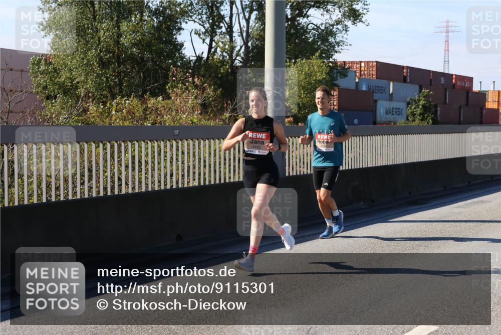 03.10.2025 - Köhlbrandbrückenlauf Strokosch-Dieckow http://msf.ph/oto/9115301 03.10.2025 12:48:06 Position 3 4492, 20250, 4137 meine-sportfotos.de