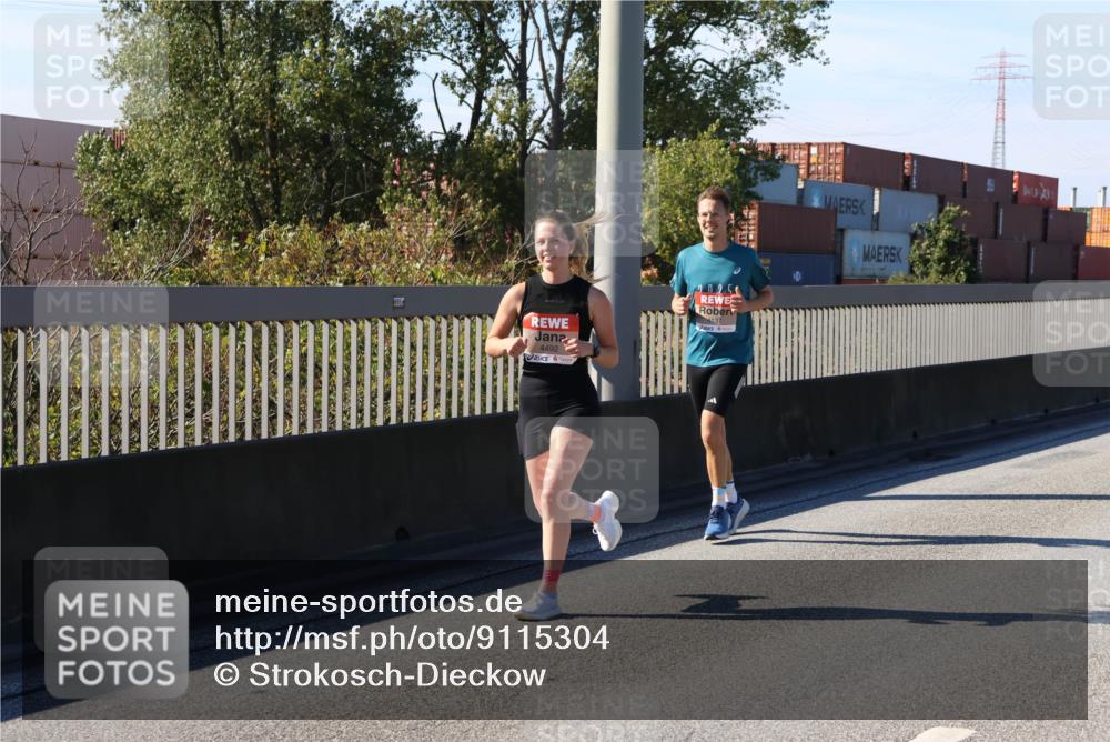 03.10.2025 - Köhlbrandbrückenlauf Strokosch-Dieckow http://msf.ph/oto/9115304 03.10.2025 12:48:06 Position 3 4492, 2025 meine-sportfotos.de