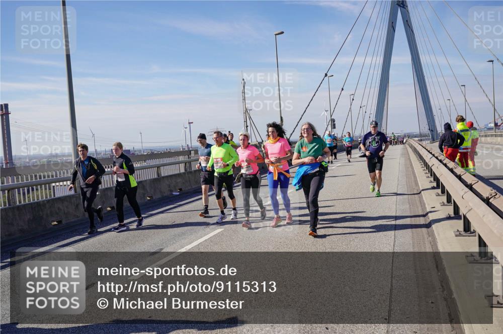 03.10.2025 - Köhlbrandbrückenlauf Michael Burmester http://msf.ph/oto/9115313 03.10.2025 12:56:49 Position 2  meine-sportfotos.de
