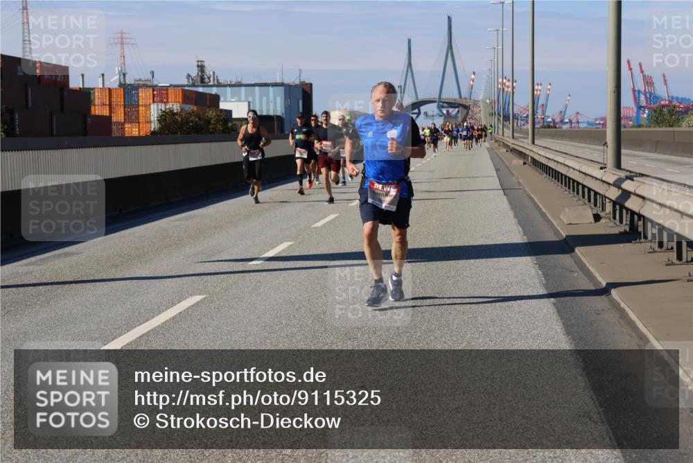 03.10.2025 - Köhlbrandbrückenlauf Strokosch-Dieckow http://msf.ph/oto/9115325 03.10.2025 12:48:15 Position 3  meine-sportfotos.de