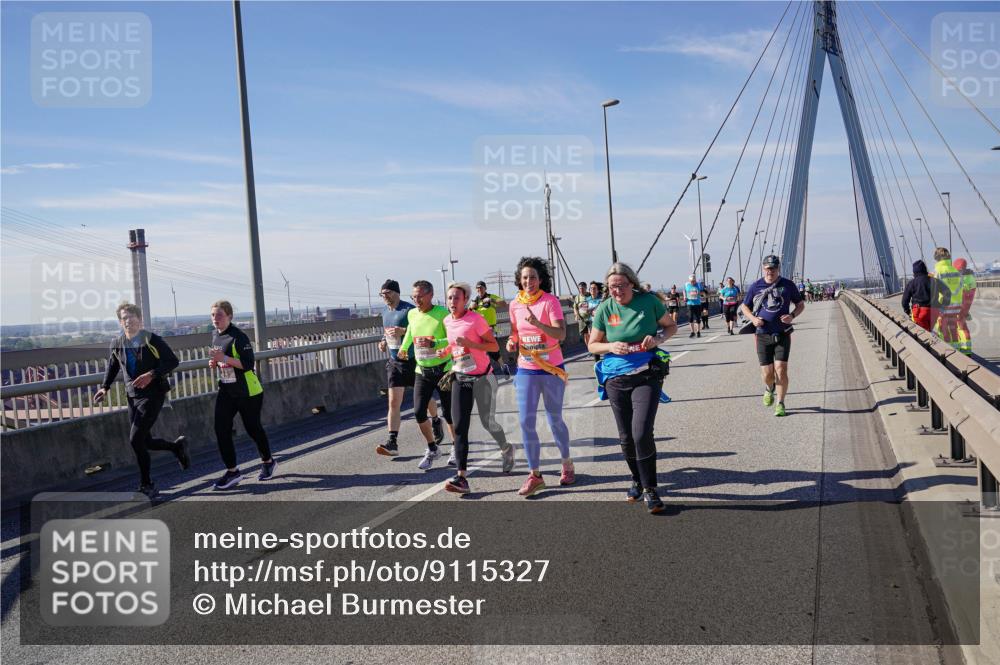 03.10.2025 - Köhlbrandbrückenlauf Michael Burmester http://msf.ph/oto/9115327 03.10.2025 12:56:50 Position 2  meine-sportfotos.de
