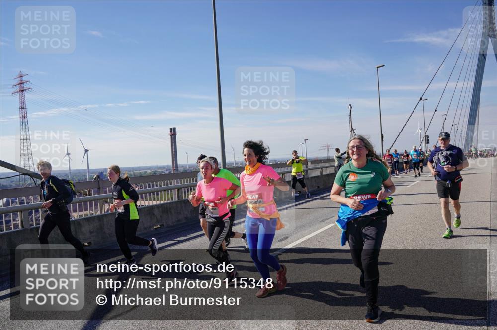 03.10.2025 - Köhlbrandbrückenlauf Michael Burmester http://msf.ph/oto/9115348 03.10.2025 12:56:51 Position 2  meine-sportfotos.de