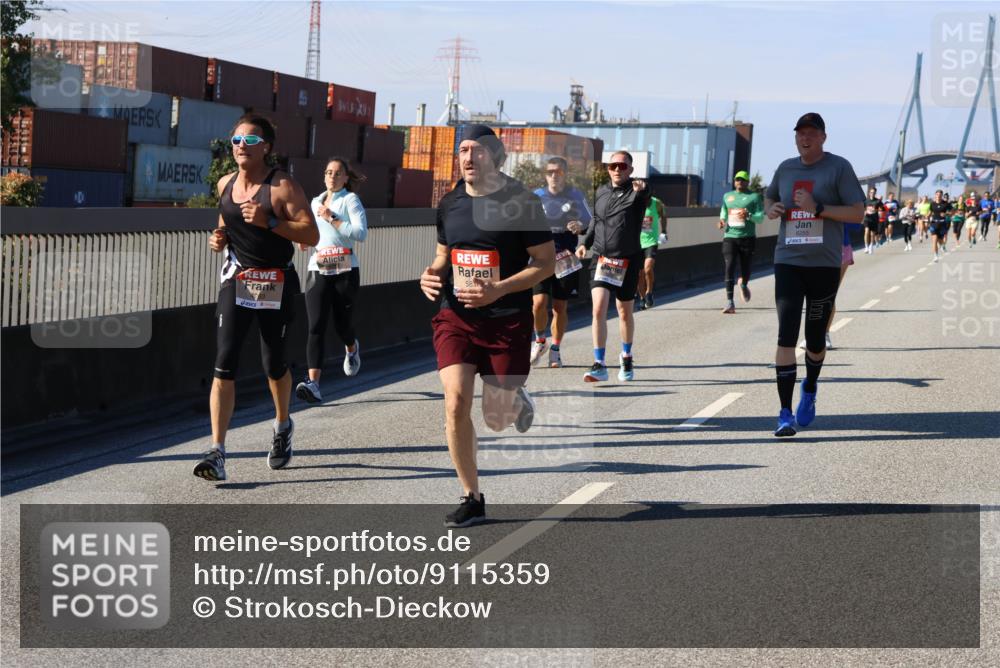 03.10.2025 - Köhlbrandbrückenlauf Strokosch-Dieckow http://msf.ph/oto/9115359 03.10.2025 12:48:20 Position 3 58, 6255 meine-sportfotos.de