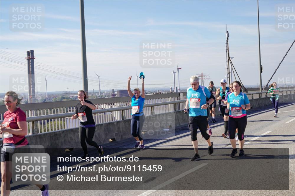 03.10.2025 - Köhlbrandbrückenlauf Michael Burmester http://msf.ph/oto/9115459 03.10.2025 12:56:57 Position 2  meine-sportfotos.de