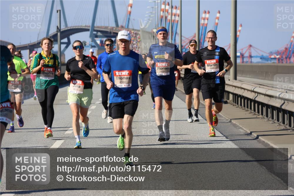 03.10.2025 - Köhlbrandbrückenlauf Strokosch-Dieckow http://msf.ph/oto/9115472 03.10.2025 12:48:36 Position 3 4747, 6612, 4380, 4025, 4252, 6465 meine-sportfotos.de