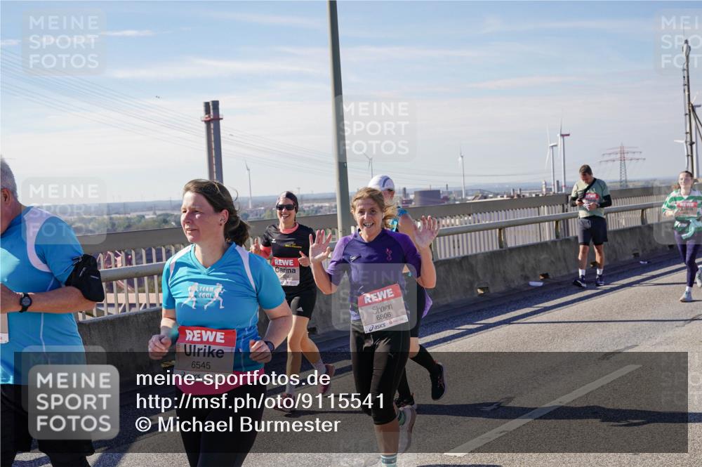 03.10.2025 - Köhlbrandbrückenlauf Michael Burmester http://msf.ph/oto/9115541 03.10.2025 12:57:00 Position 2 6545, 6806 meine-sportfotos.de