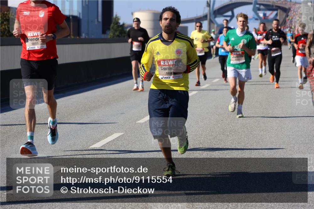 03.10.2025 - Köhlbrandbrückenlauf Strokosch-Dieckow http://msf.ph/oto/9115554 03.10.2025 12:48:54 Position 3 6655, 5697 meine-sportfotos.de