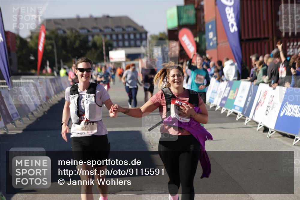 03.10.2025 - Köhlbrandbrückenlauf Jannik Wohlers http://msf.ph/oto/9115591 03.10.2025 13:32:53 Ziel 5110, 5133, 5187, 5273, 5446, 5477, 5478, 6147, 6148, 6513 meine-sportfotos.de