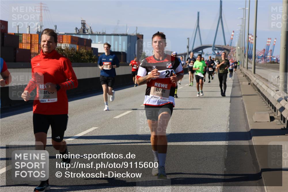 03.10.2025 - Köhlbrandbrückenlauf Strokosch-Dieckow http://msf.ph/oto/9115600 03.10.2025 12:49:06 Position 3 6706, 4579 meine-sportfotos.de