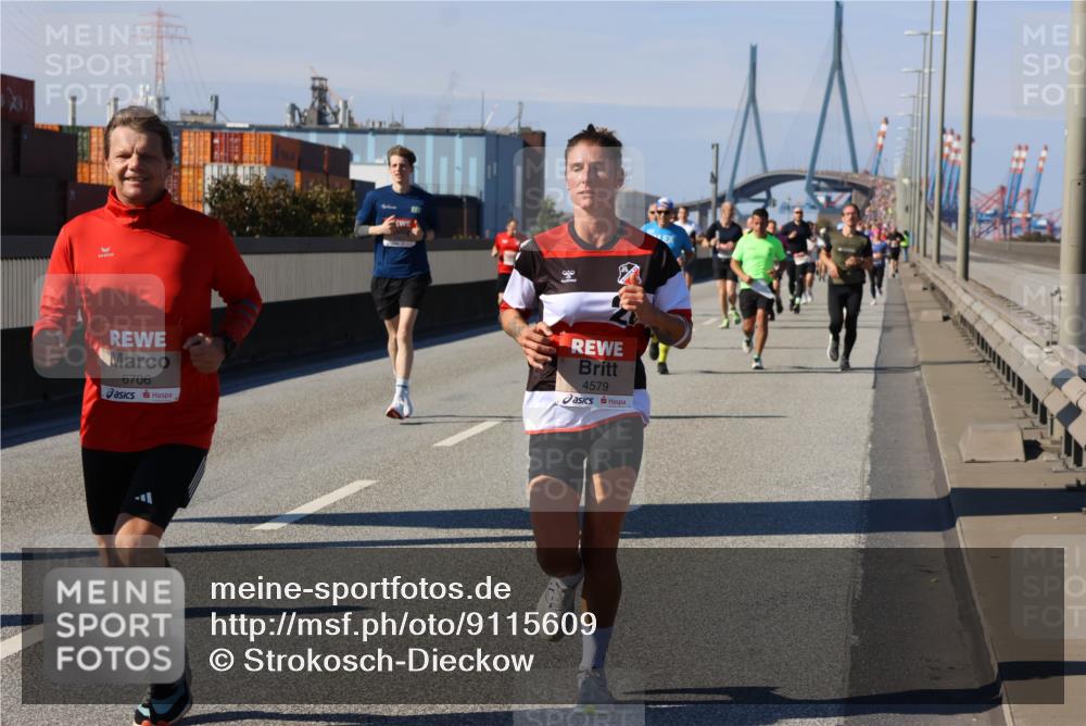 03.10.2025 - Köhlbrandbrückenlauf Strokosch-Dieckow http://msf.ph/oto/9115609 03.10.2025 12:49:07 Position 3 6706, 4579 meine-sportfotos.de