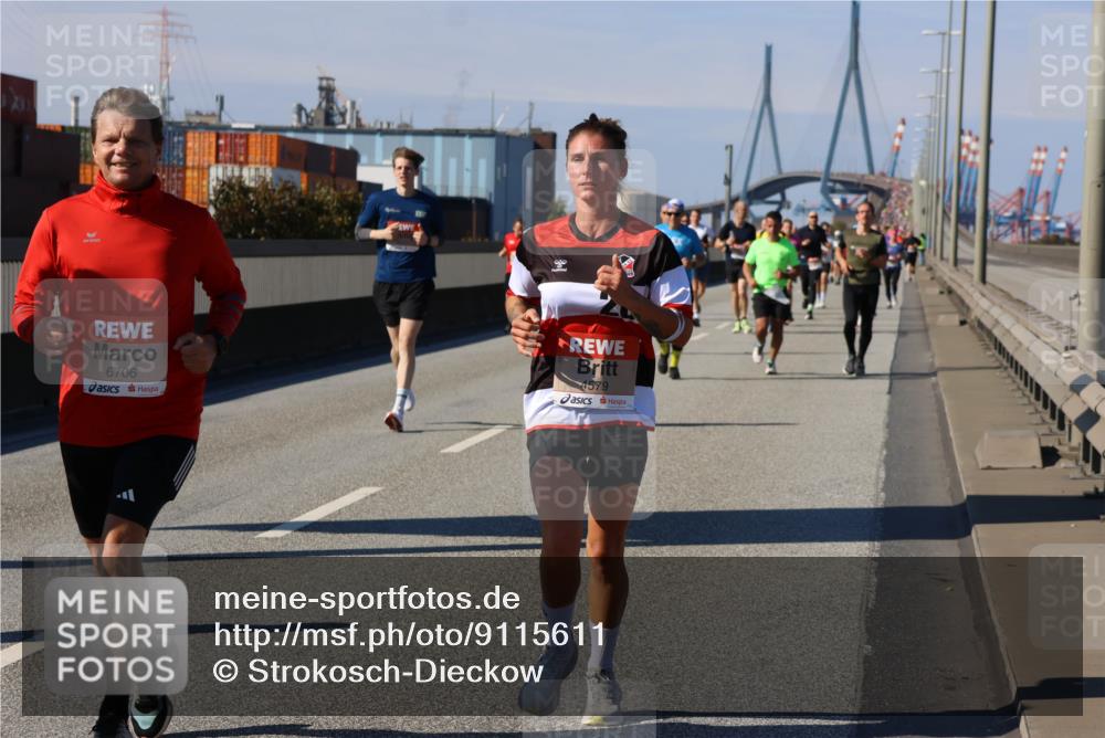03.10.2025 - Köhlbrandbrückenlauf Strokosch-Dieckow http://msf.ph/oto/9115611 03.10.2025 12:49:07 Position 3 6706, 4579 meine-sportfotos.de