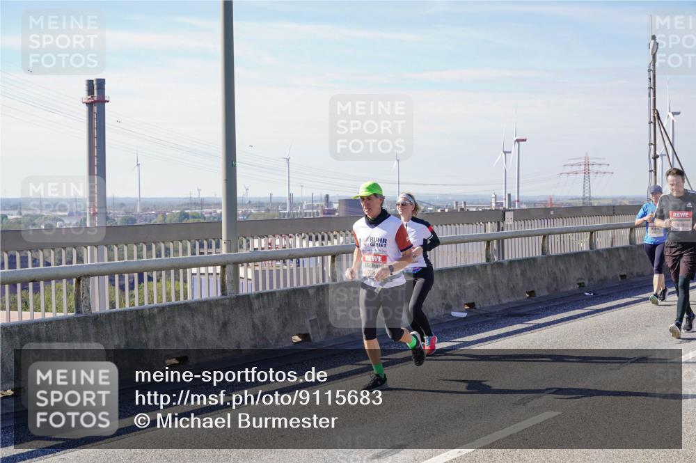 03.10.2025 - Köhlbrandbrückenlauf Michael Burmester http://msf.ph/oto/9115683 03.10.2025 12:57:23 Position 2  meine-sportfotos.de