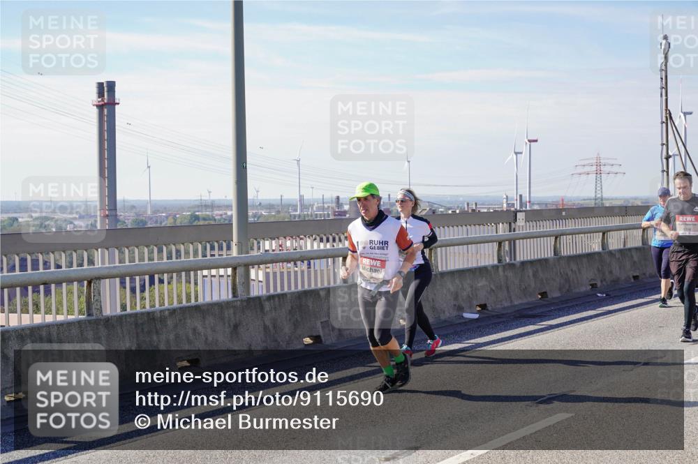 03.10.2025 - Köhlbrandbrückenlauf Michael Burmester http://msf.ph/oto/9115690 03.10.2025 12:57:23 Position 2 6334 meine-sportfotos.de