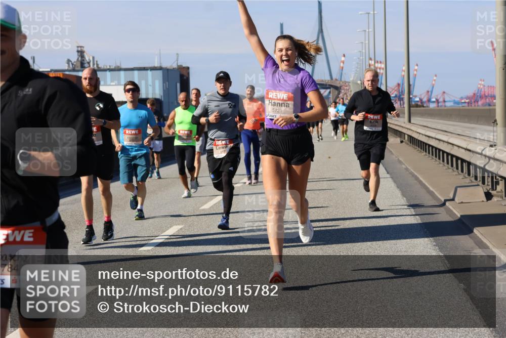03.10.2025 - Köhlbrandbrückenlauf Strokosch-Dieckow http://msf.ph/oto/9115782 03.10.2025 12:49:34 Position 3 784, 5721 meine-sportfotos.de