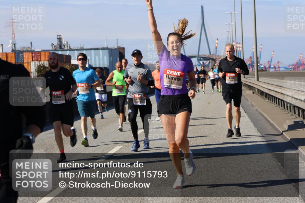 03.10.2025 - Köhlbrandbrückenlauf Strokosch-Dieckow http://msf.ph/oto/9115793 03.10.2025 12:49:35 Position 3 4117, 16, 6726, 5721, 4056 meine-sportfotos.de