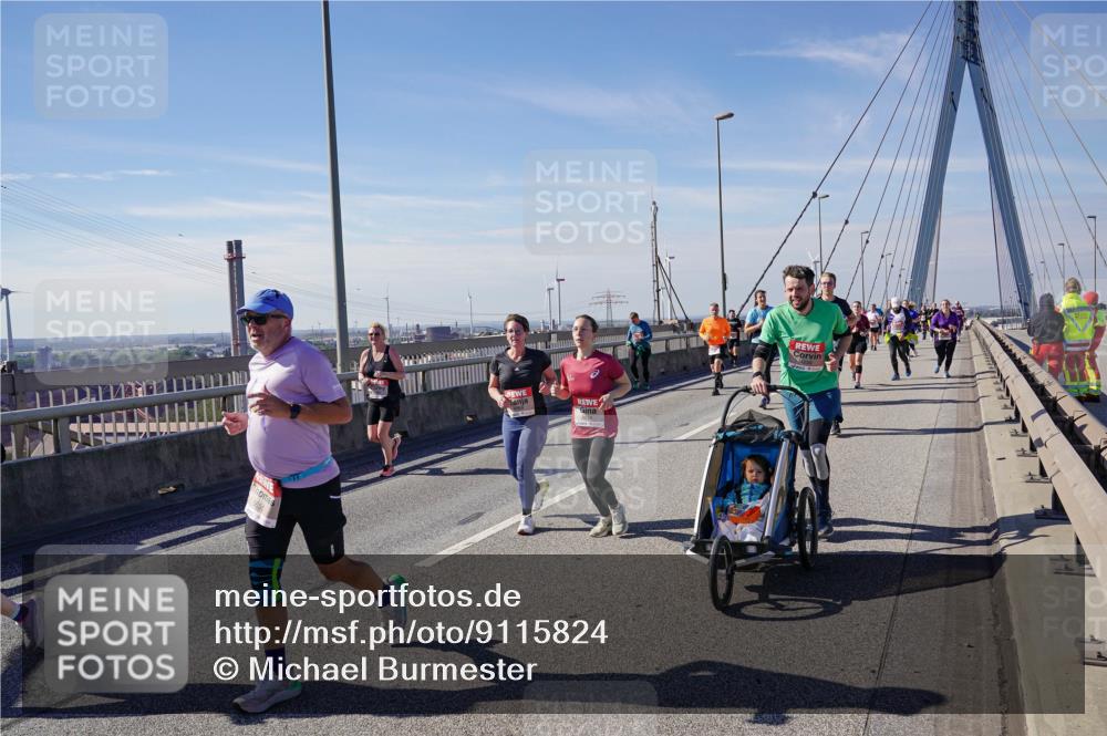 03.10.2025 - Köhlbrandbrückenlauf Michael Burmester http://msf.ph/oto/9115824 03.10.2025 12:57:30 Position 2  meine-sportfotos.de
