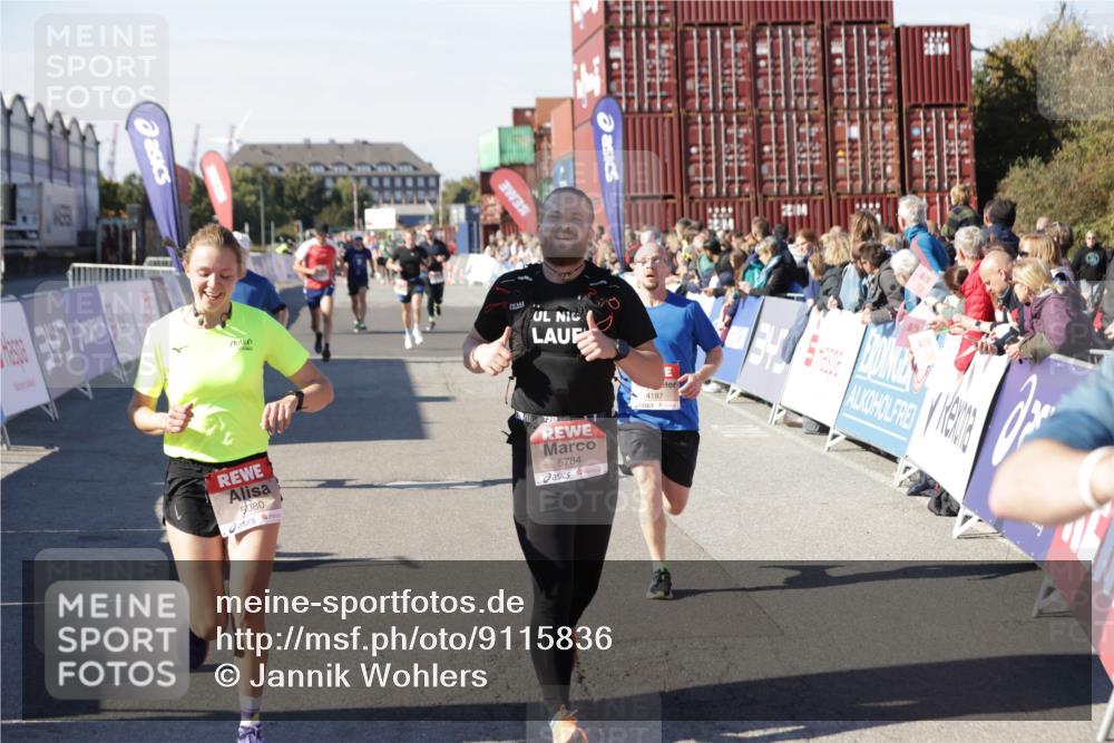 03.10.2025 - Köhlbrandbrückenlauf Jannik Wohlers http://msf.ph/oto/9115836 03.10.2025 13:02:29 Ziel 4024, 4187, 4271, 4277, 4337, 4380, 4492, 4783, 4946, 5080, 5747, 5784, 5845, 6320, 6321, 6465, 6479, 6492 meine-sportfotos.de
