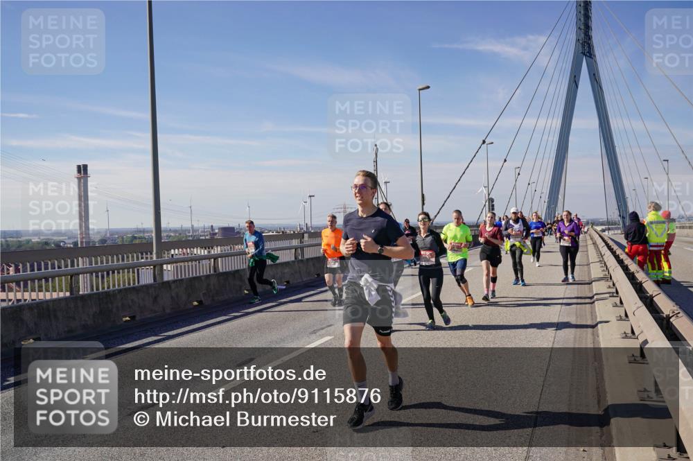 03.10.2025 - Köhlbrandbrückenlauf Michael Burmester http://msf.ph/oto/9115876 03.10.2025 12:57:32 Position 2  meine-sportfotos.de