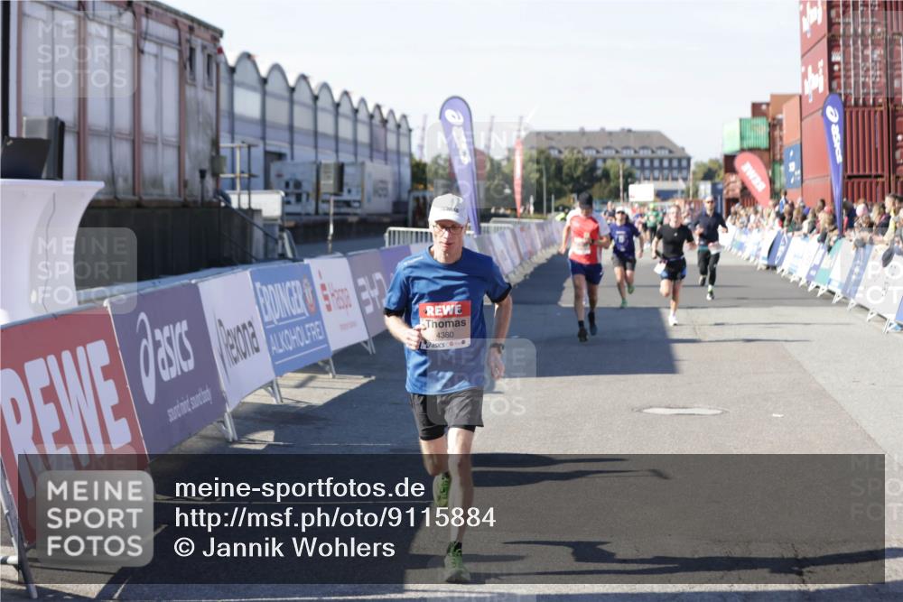 03.10.2025 - Köhlbrandbrückenlauf Jannik Wohlers http://msf.ph/oto/9115884 03.10.2025 13:02:30 Ziel 4024, 4187, 4271, 4277, 4337, 4380, 4492, 4783, 4946, 5080, 5747, 5784, 6320, 6321, 6465, 6479, 6492 meine-sportfotos.de