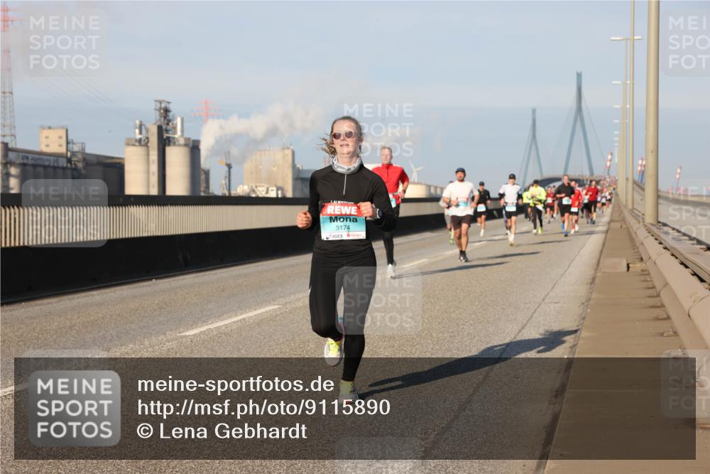 03.10.2025 - Köhlbrandbrückenlauf Lena Gebhardt http://msf.ph/oto/9115890 03.10.2025 09:43:51 Position 2 3174 meine-sportfotos.de