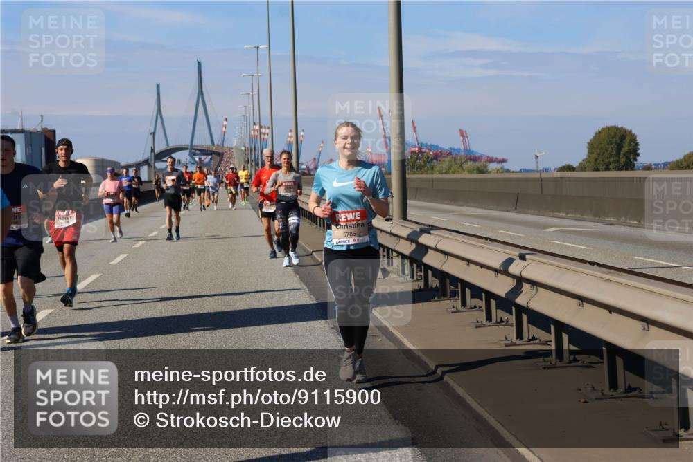 03.10.2025 - Köhlbrandbrückenlauf Strokosch-Dieckow http://msf.ph/oto/9115900 03.10.2025 12:49:52 Position 3 5785 meine-sportfotos.de