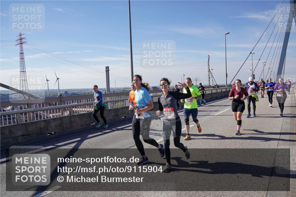 03.10.2025 - Köhlbrandbrückenlauf Michael Burmester http://msf.ph/oto/9115904 03.10.2025 12:57:34 Position 2  meine-sportfotos.de