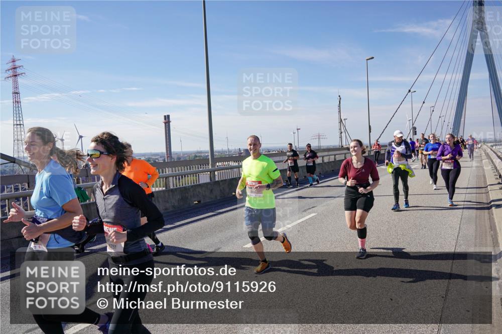 03.10.2025 - Köhlbrandbrückenlauf Michael Burmester http://msf.ph/oto/9115926 03.10.2025 12:57:35 Position 2 757, 5438 meine-sportfotos.de