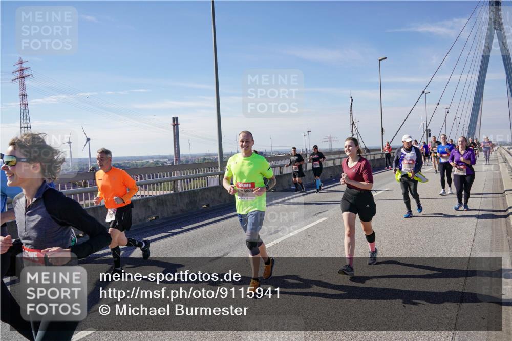 03.10.2025 - Köhlbrandbrückenlauf Michael Burmester http://msf.ph/oto/9115941 03.10.2025 12:57:35 Position 2 675, 5438 meine-sportfotos.de