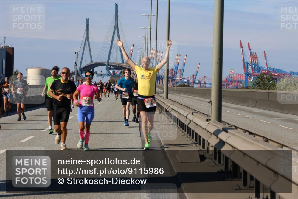 03.10.2025 - Köhlbrandbrückenlauf Strokosch-Dieckow http://msf.ph/oto/9115986 03.10.2025 12:50:08 Position 3  meine-sportfotos.de