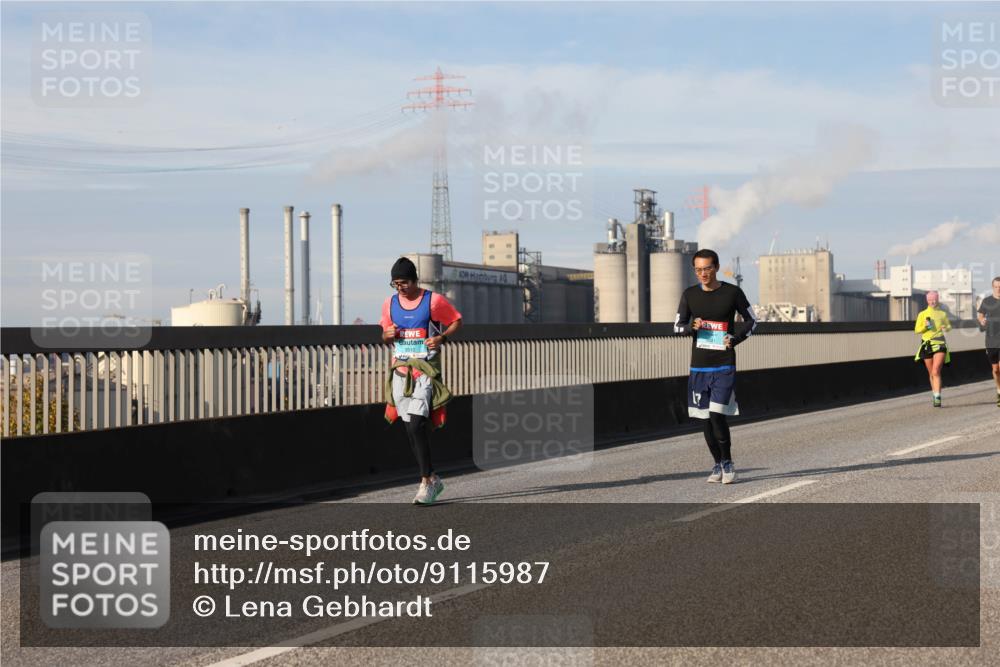 03.10.2025 - Köhlbrandbrückenlauf Lena Gebhardt http://msf.ph/oto/9115987 03.10.2025 10:18:51 Position 2 3512 meine-sportfotos.de