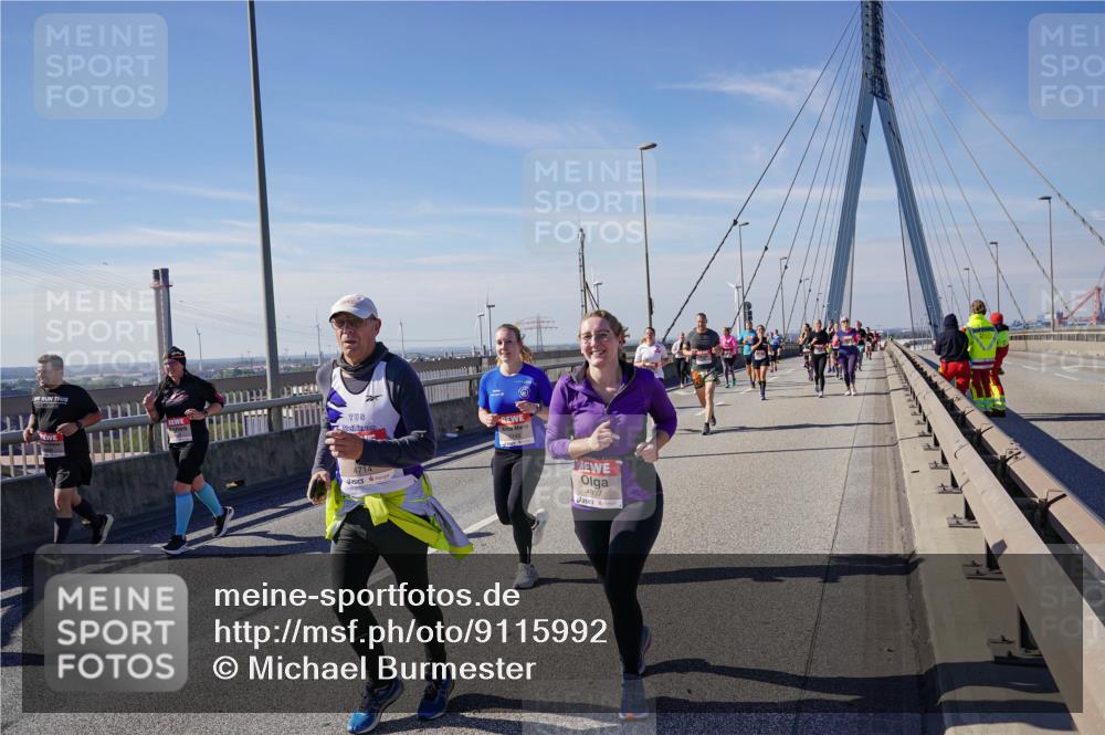03.10.2025 - Köhlbrandbrückenlauf Michael Burmester http://msf.ph/oto/9115992 03.10.2025 12:57:38 Position 2 4714, 4937 meine-sportfotos.de