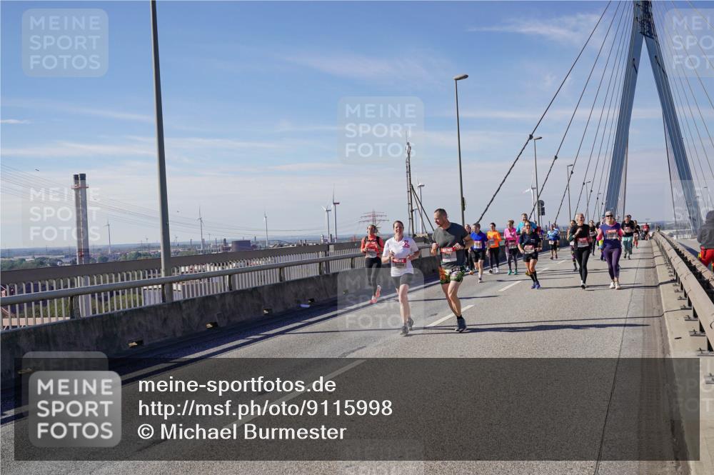 03.10.2025 - Köhlbrandbrückenlauf Michael Burmester http://msf.ph/oto/9115998 03.10.2025 12:57:40 Position 2  meine-sportfotos.de