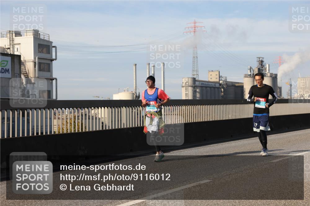 03.10.2025 - Köhlbrandbrückenlauf Lena Gebhardt http://msf.ph/oto/9116012 03.10.2025 10:18:52 Position 2 3512 meine-sportfotos.de