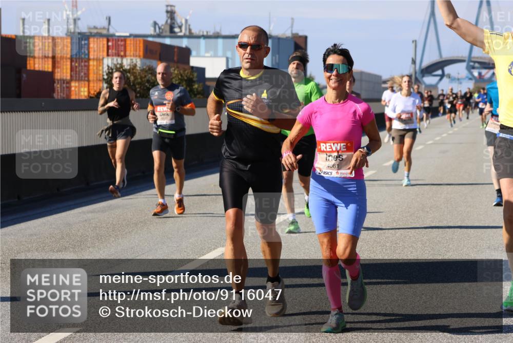 03.10.2025 - Köhlbrandbrückenlauf Strokosch-Dieckow http://msf.ph/oto/9116047 03.10.2025 12:50:12 Position 3 5670, 4061 meine-sportfotos.de
