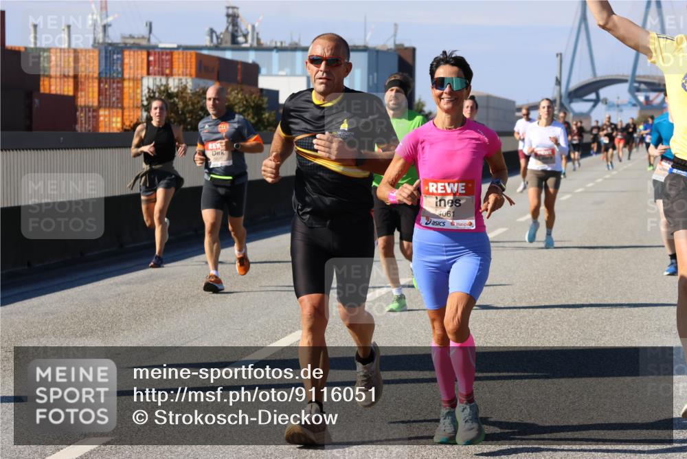 03.10.2025 - Köhlbrandbrückenlauf Strokosch-Dieckow http://msf.ph/oto/9116051 03.10.2025 12:50:12 Position 3 5670, 25, 4061 meine-sportfotos.de