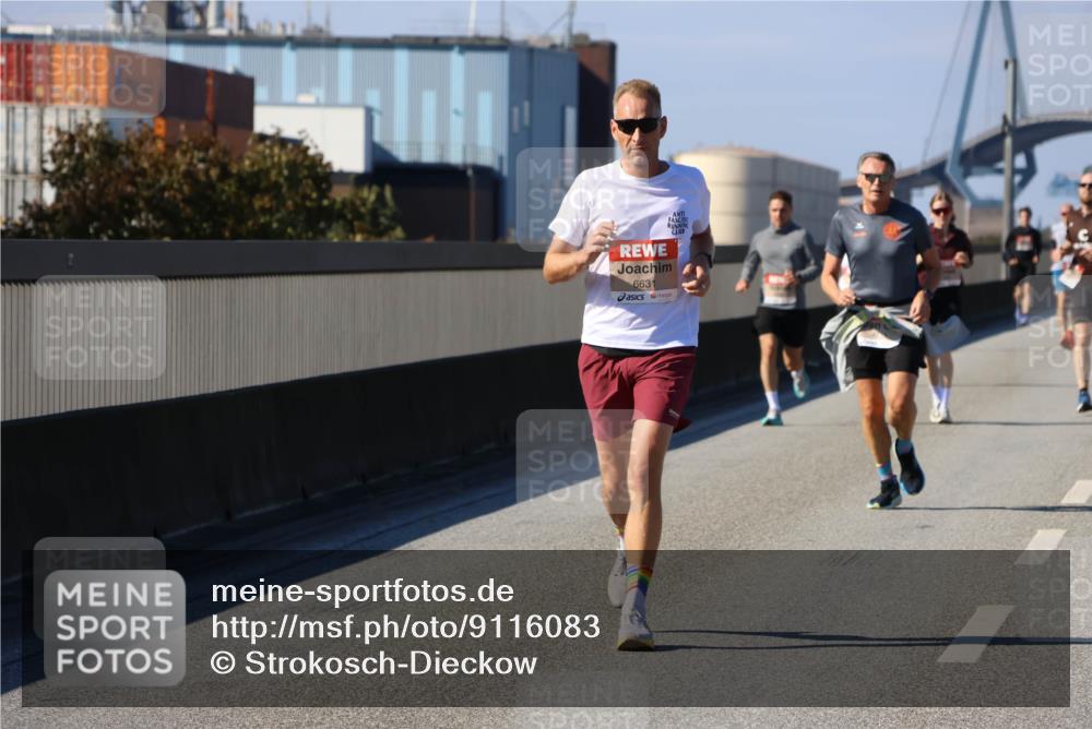 03.10.2025 - Köhlbrandbrückenlauf Strokosch-Dieckow http://msf.ph/oto/9116083 03.10.2025 12:50:23 Position 3 6631 meine-sportfotos.de