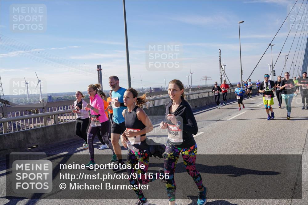 03.10.2025 - Köhlbrandbrückenlauf Michael Burmester http://msf.ph/oto/9116156 03.10.2025 12:57:47 Position 2 4455 meine-sportfotos.de
