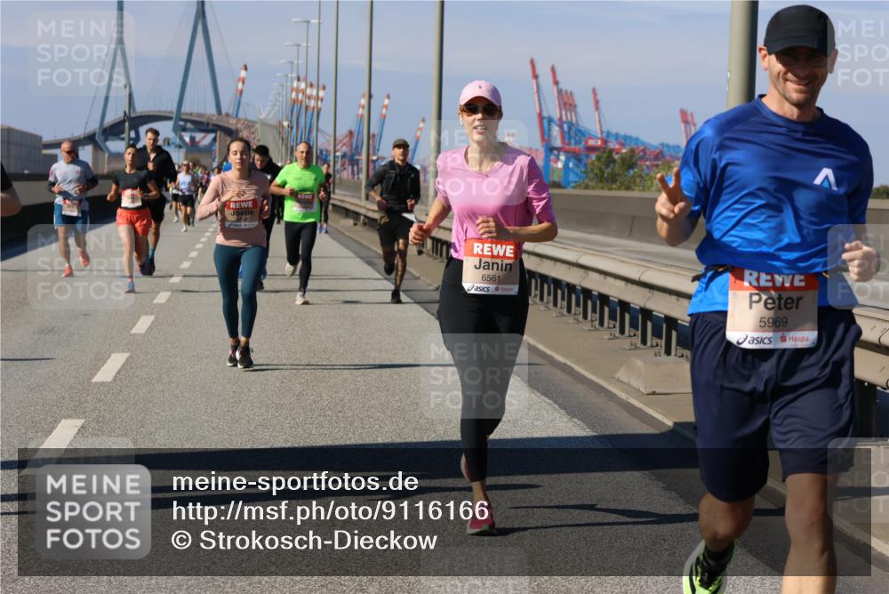 03.10.2025 - Köhlbrandbrückenlauf Strokosch-Dieckow http://msf.ph/oto/9116166 03.10.2025 12:50:35 Position 3 6561, 5969 meine-sportfotos.de