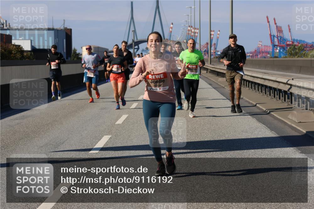 03.10.2025 - Köhlbrandbrückenlauf Strokosch-Dieckow http://msf.ph/oto/9116192 03.10.2025 12:50:37 Position 3 5055 meine-sportfotos.de