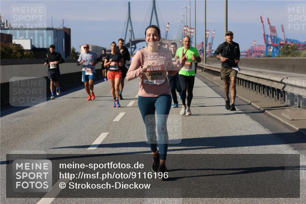 03.10.2025 - Köhlbrandbrückenlauf Strokosch-Dieckow http://msf.ph/oto/9116196 03.10.2025 12:50:37 Position 3 5055 meine-sportfotos.de