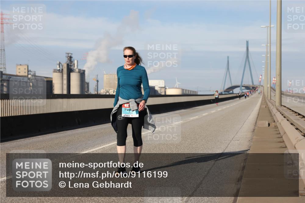 03.10.2025 - Köhlbrandbrückenlauf Lena Gebhardt http://msf.ph/oto/9116199 03.10.2025 10:19:22 Position 2 1766 meine-sportfotos.de