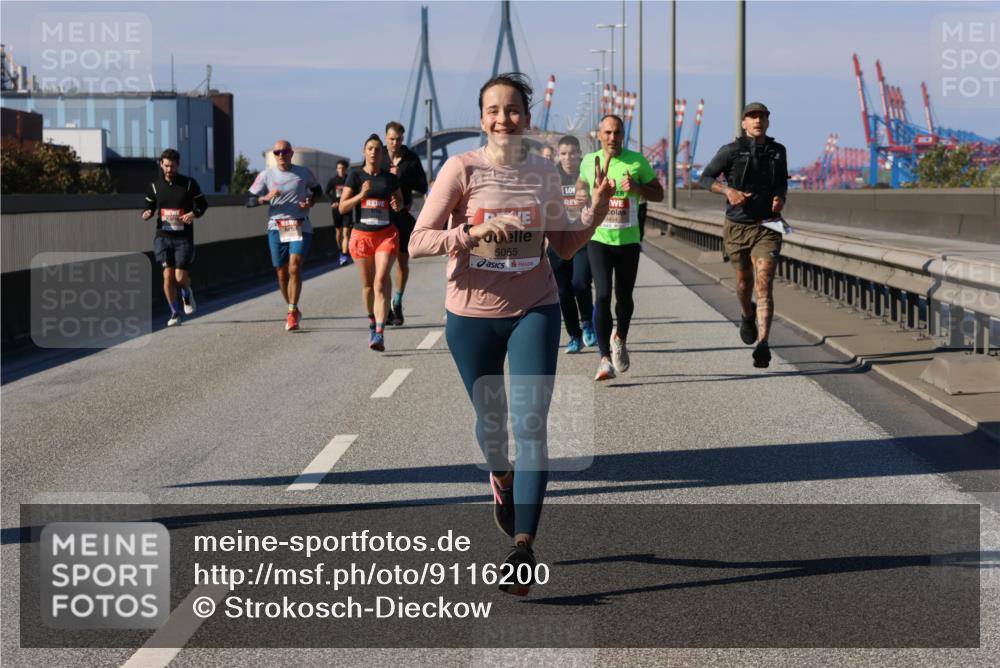 03.10.2025 - Köhlbrandbrückenlauf Strokosch-Dieckow http://msf.ph/oto/9116200 03.10.2025 12:50:38 Position 3 5055 meine-sportfotos.de