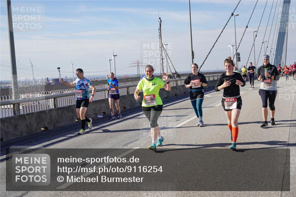 03.10.2025 - Köhlbrandbrückenlauf Michael Burmester http://msf.ph/oto/9116254 03.10.2025 12:57:54 Position 2  meine-sportfotos.de