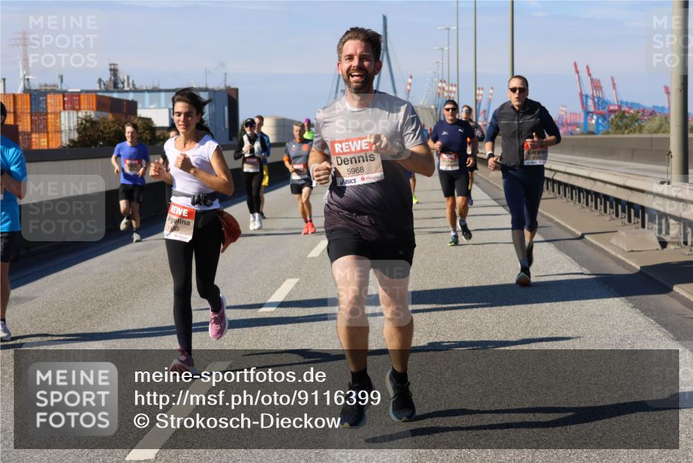 03.10.2025 - Köhlbrandbrückenlauf Strokosch-Dieckow http://msf.ph/oto/9116399 03.10.2025 12:50:59 Position 3 5968, 4444 meine-sportfotos.de
