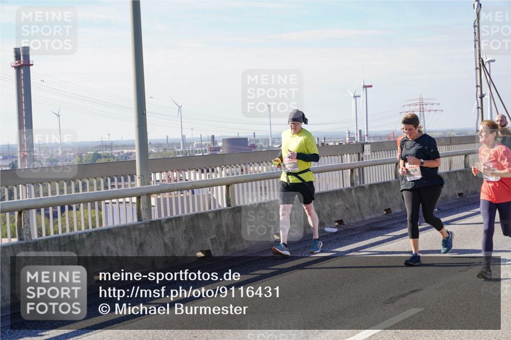 03.10.2025 - Köhlbrandbrückenlauf Michael Burmester http://msf.ph/oto/9116431 03.10.2025 12:58:08 Position 2  meine-sportfotos.de