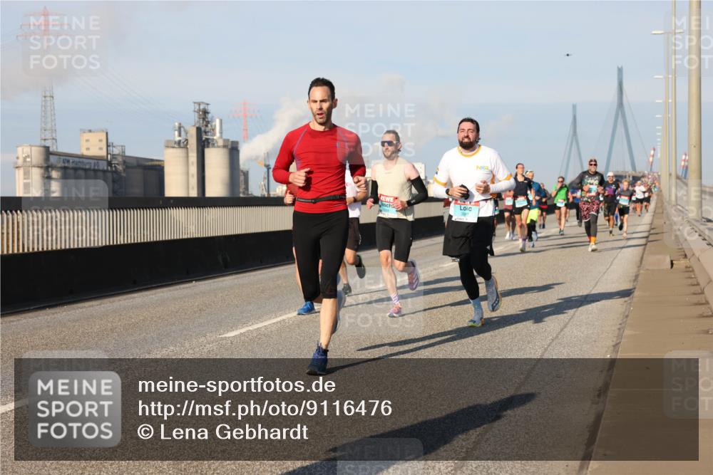 03.10.2025 - Köhlbrandbrückenlauf Lena Gebhardt http://msf.ph/oto/9116476 03.10.2025 09:44:05 Position 2 3340 meine-sportfotos.de